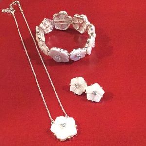 Very elegant jewelry set